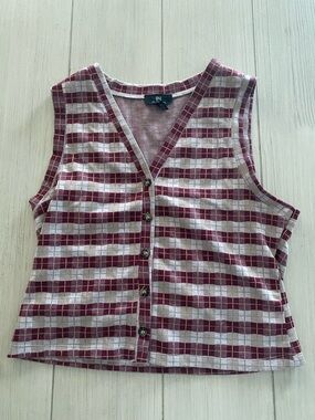 I.N. San Francisco Burgundy and White Plaid Button-Front top and skirt set